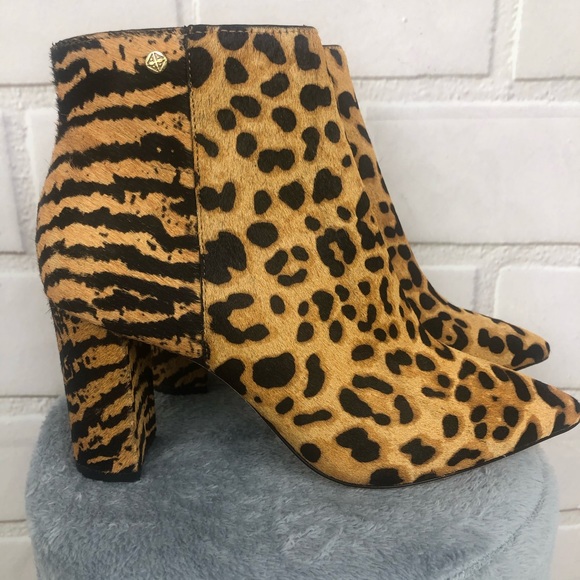Antonio Melani Animal print block heel boots - Picture 3 of 11